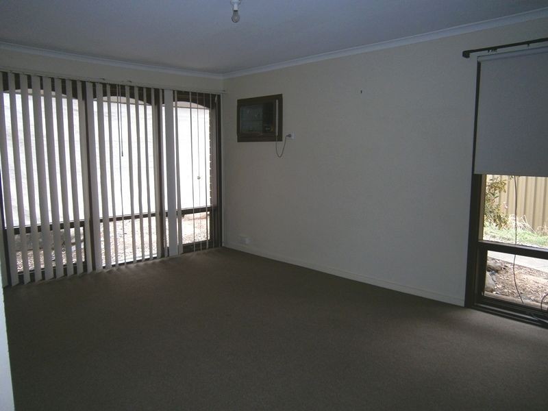 1 Cox Place, Salisbury SA 5108