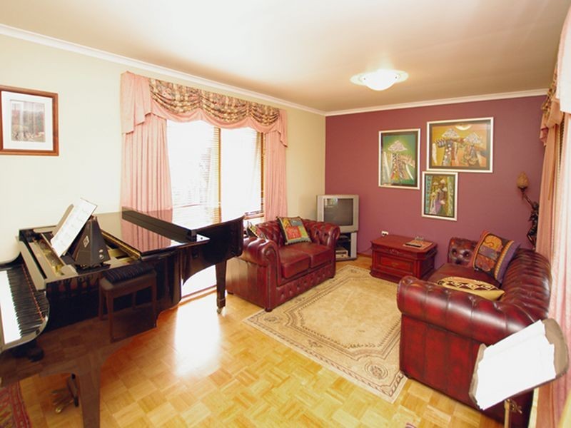 25 McEvoy Drive, Salisbury East SA 5109