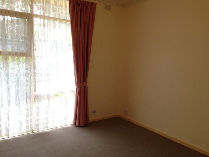 14 Lorna Road, Para Hills SA 5096