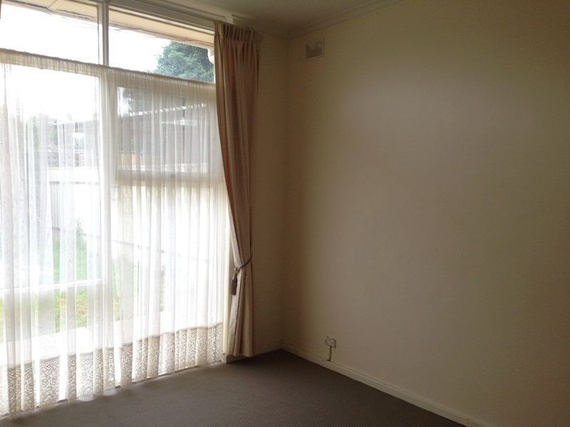 14 Lorna Road, Para Hills SA 5096