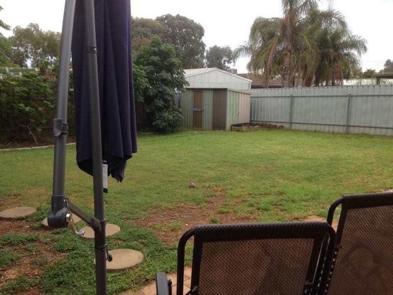 18 Bartlett Avenue, Paralowie SA 5108