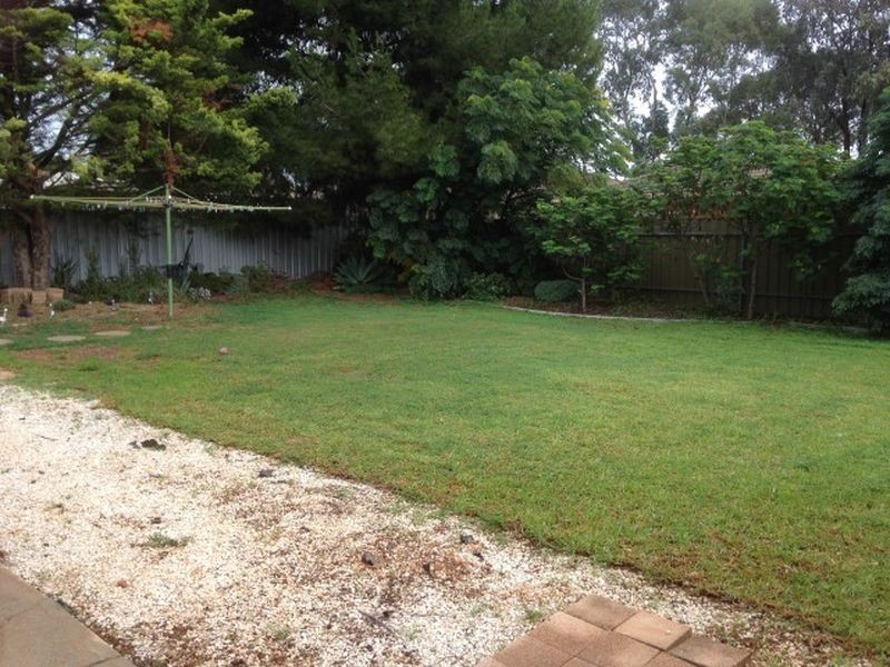 18 Bartlett Avenue, Paralowie SA 5108