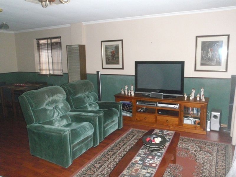 8 Cook Street, Parafield Gardens SA 5107