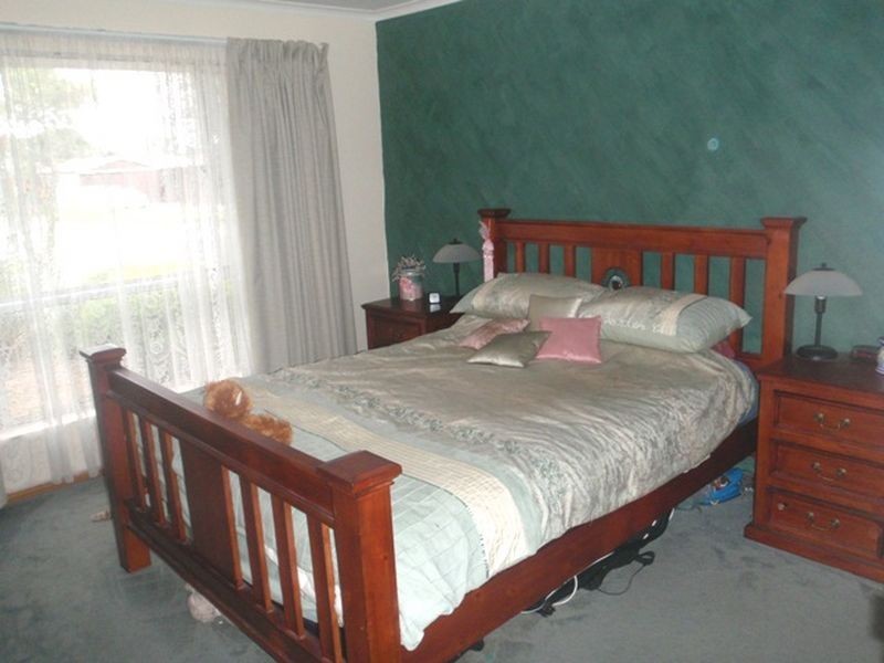 8 Cook Street, Parafield Gardens SA 5107