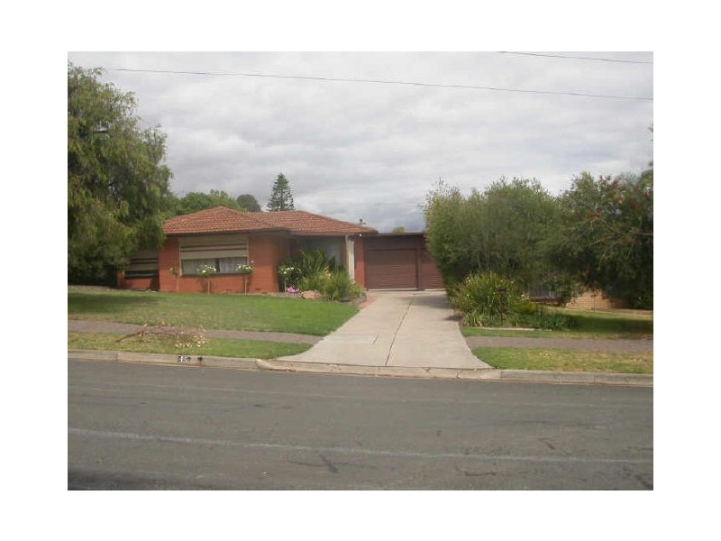 15 Abelia Avenue, Para Vista SA 5093