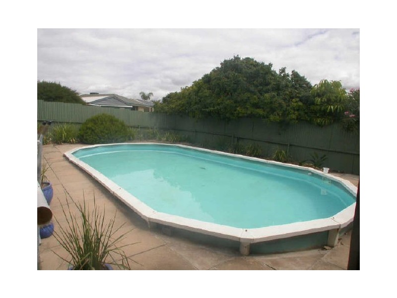 15 Abelia Avenue, Para Vista SA 5093