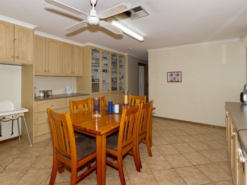 35 Camelot Drive, Paralowie SA 5108