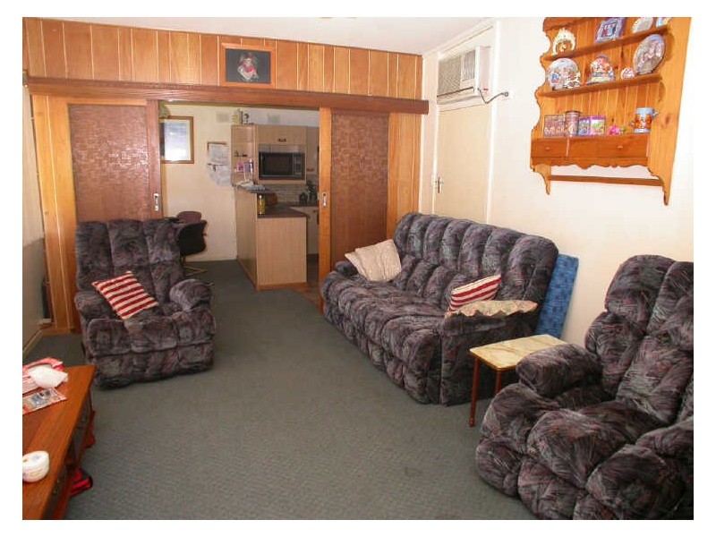 143 Philip Highway, Elizabeth South SA 5112