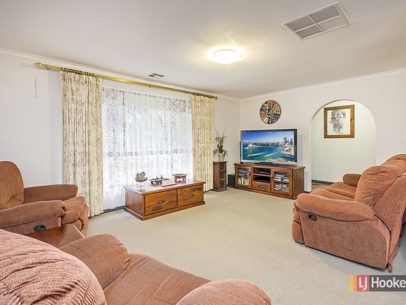 10 Banksia Crescent, Parafield Gardens SA 5107