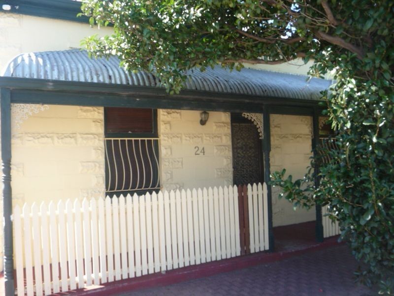 24 Mary Street, Glenelg North SA 5045