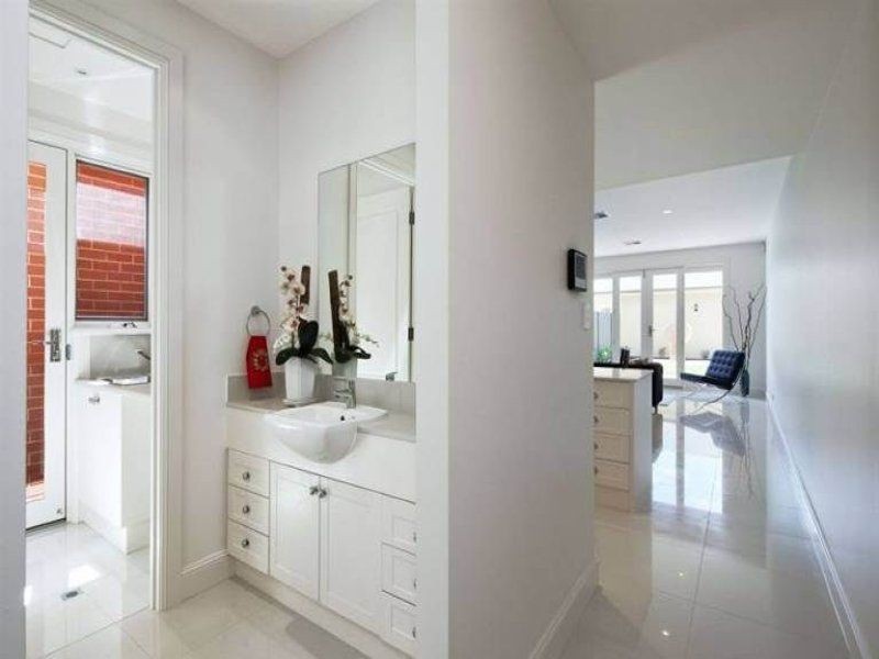 35 Kenilworth Street, Parkside SA 5063