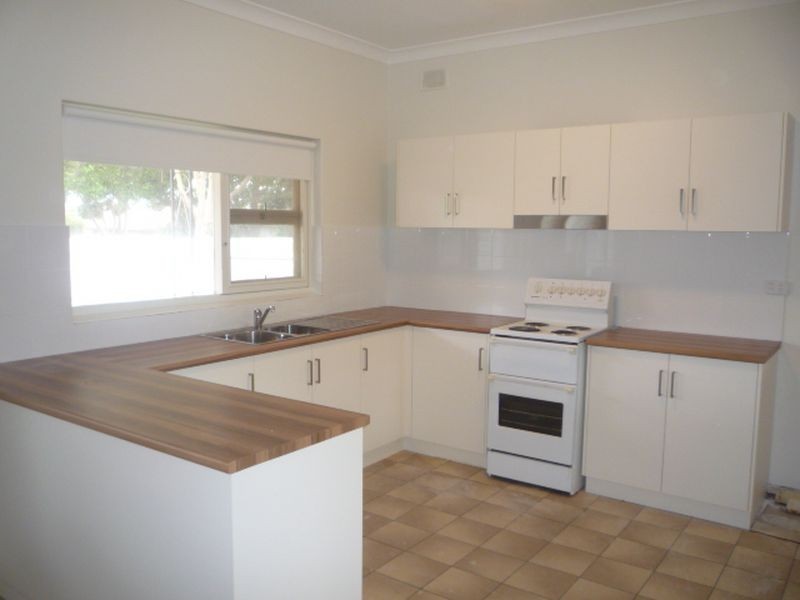 62 Barnes Road, Glynde SA 5070