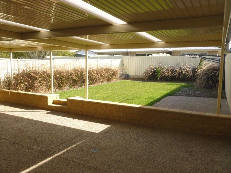 6a Ramsay Ave, Hillcrest SA 5086