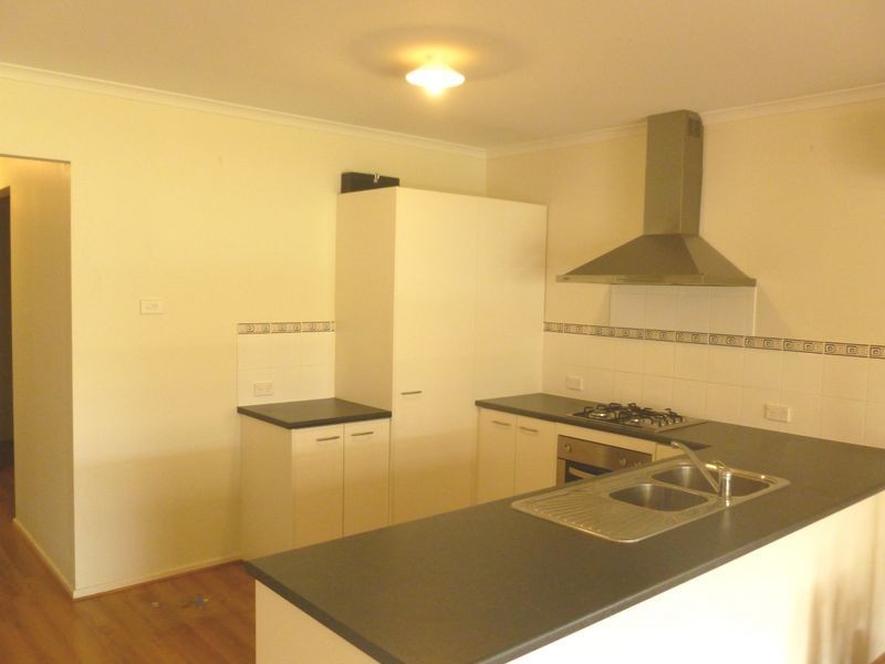 6a Ramsay Ave, Hillcrest SA 5086