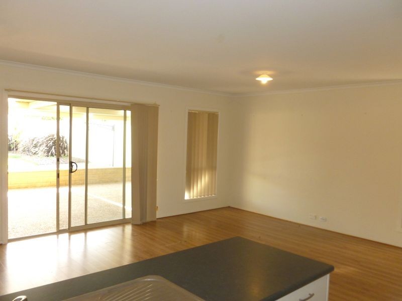 6a Ramsay Ave, Hillcrest SA 5086