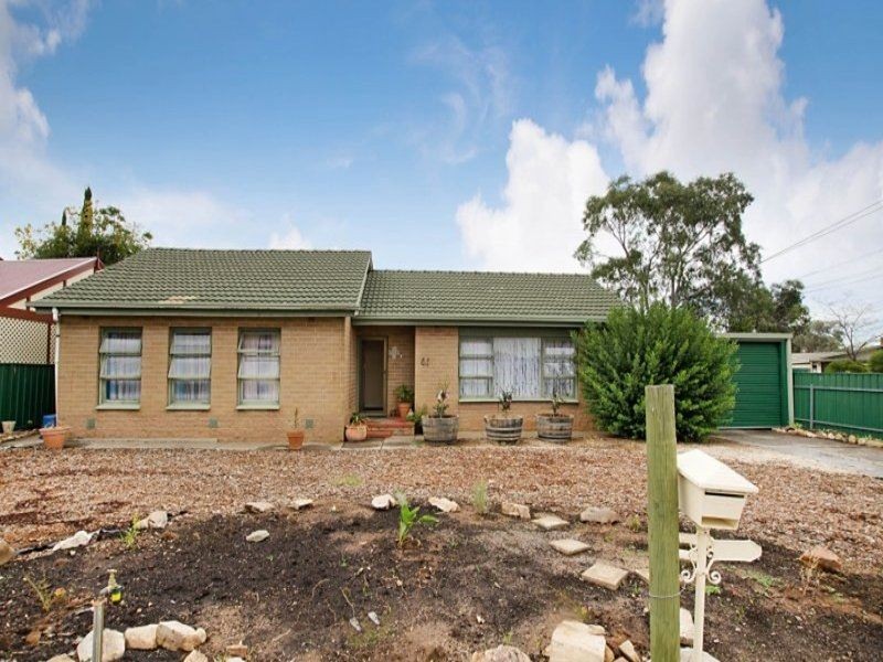 61 Redward Avenue, Greenacres SA 5086
