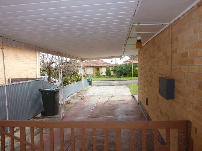 10 Chaliapin street, Rostrevor SA 5073