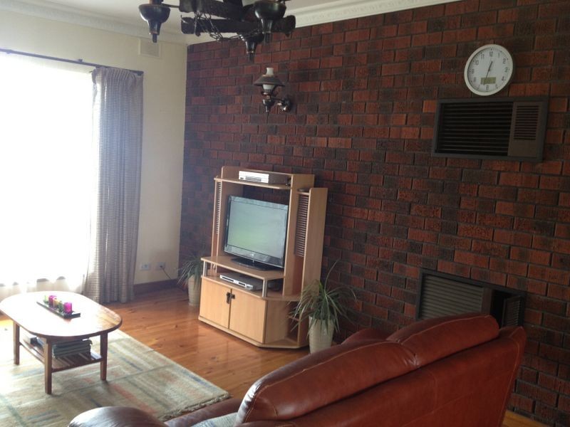 11 Hamilton Terrace, Paradise SA 5075