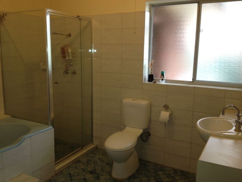 11 Hamilton Terrace, Paradise SA 5075