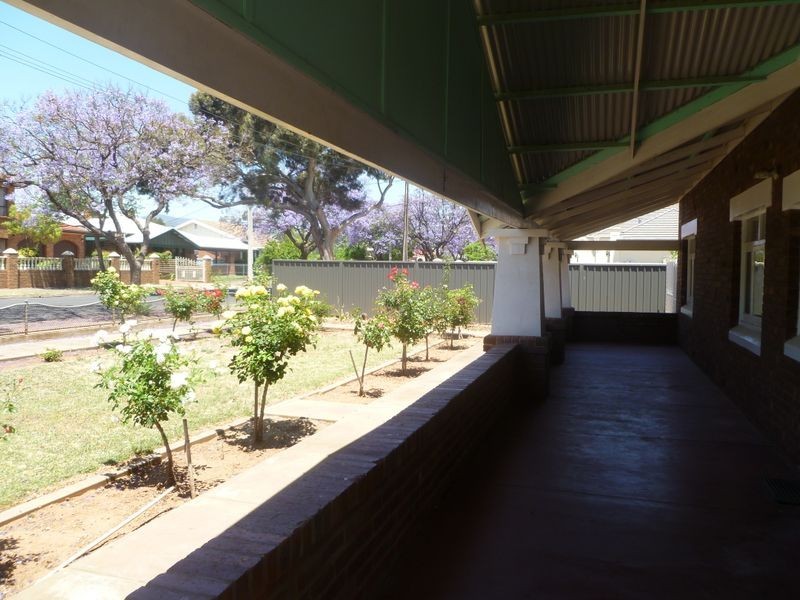 19 Aveland Ave, Trinity Gardens SA 5068