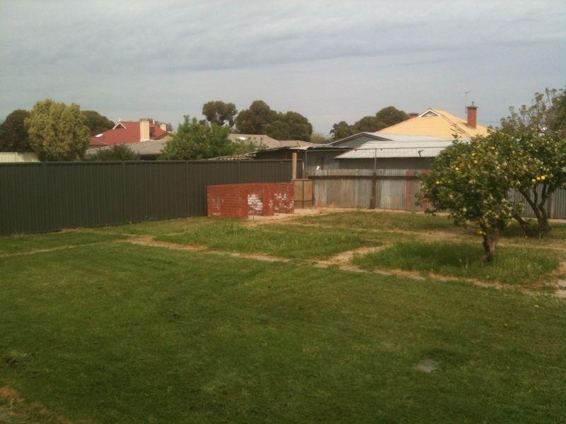 19 Aveland Ave, Trinity Gardens SA 5068