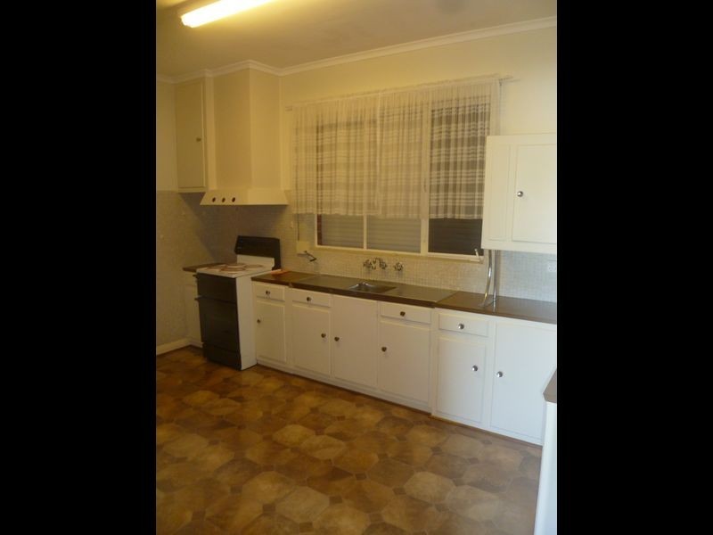 24 Clarence Ave, Klemzig SA 5087