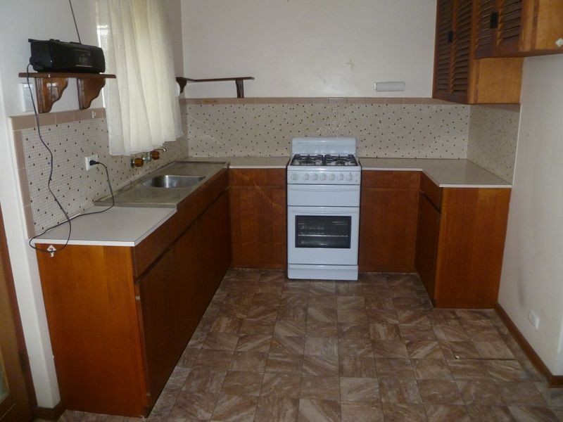 16 The Parkway, Paradise SA 5075