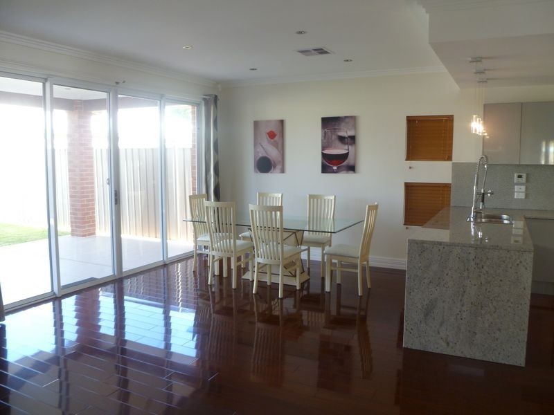 15a Poole Street, Woodville South SA 5011