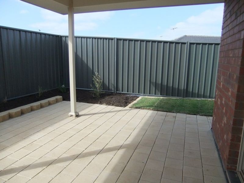 21 St Clair Avenue, Andrews Farm SA 5114
