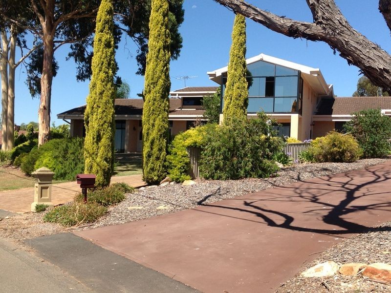 18 Harvey Crescent, Salisbury Heights SA 5109
