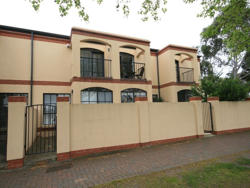 3/4 Osmond Tce, Norwood SA 5067
