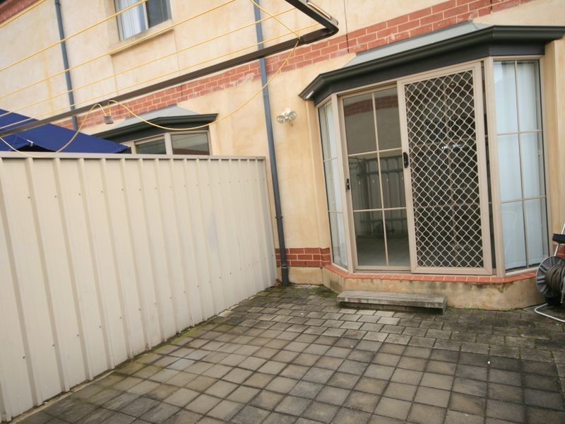 3/4 Osmond Tce, Norwood SA 5067