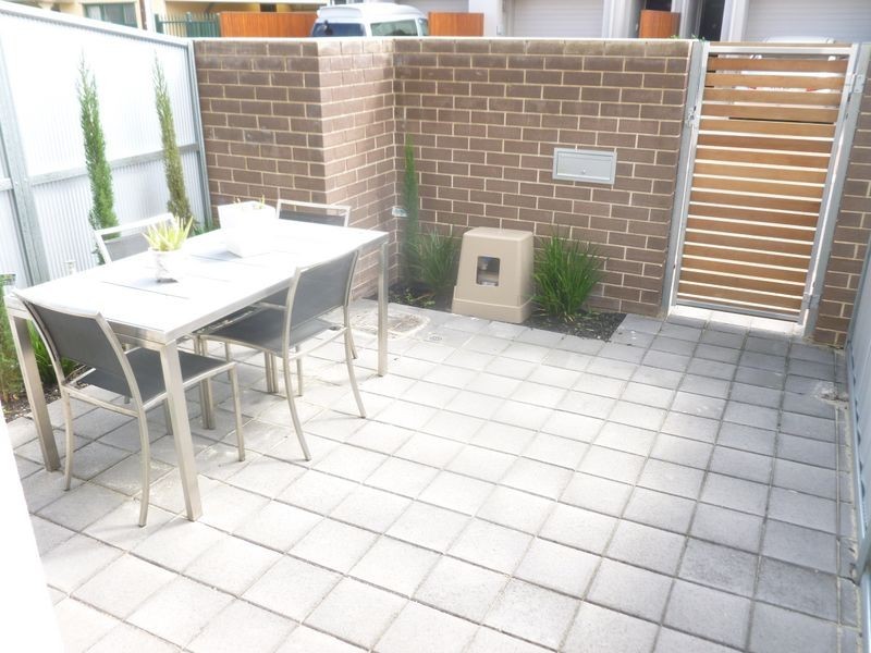 5a Pickering Street, Brompton SA 5007