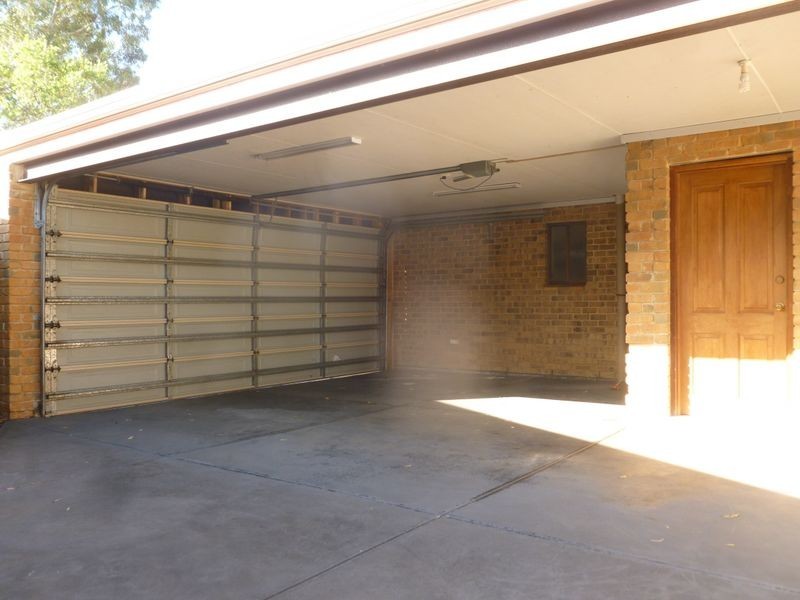 1 Gruen Court, St Agnes SA 5097