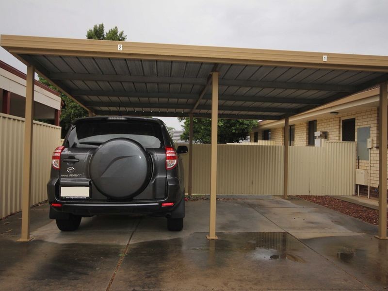 2/1 Peter Place, Campbelltown SA 5074