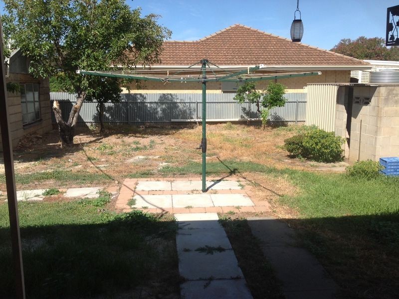 5 Apalie Drive, Modbury SA 5092