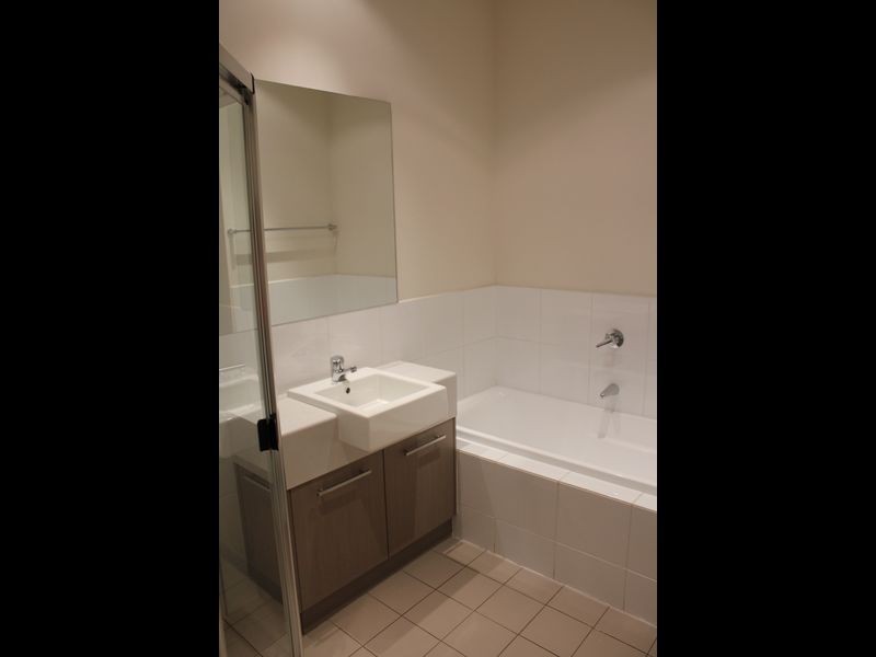 20 Junction Street, Mawson Lakes SA 5095