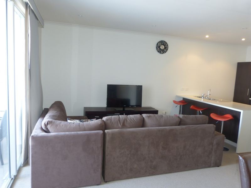 18/2-6 Goodall Parade, Mawson Lakes SA 5095