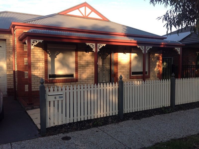 5 Everglade Street, Mawson Lakes SA 5095
