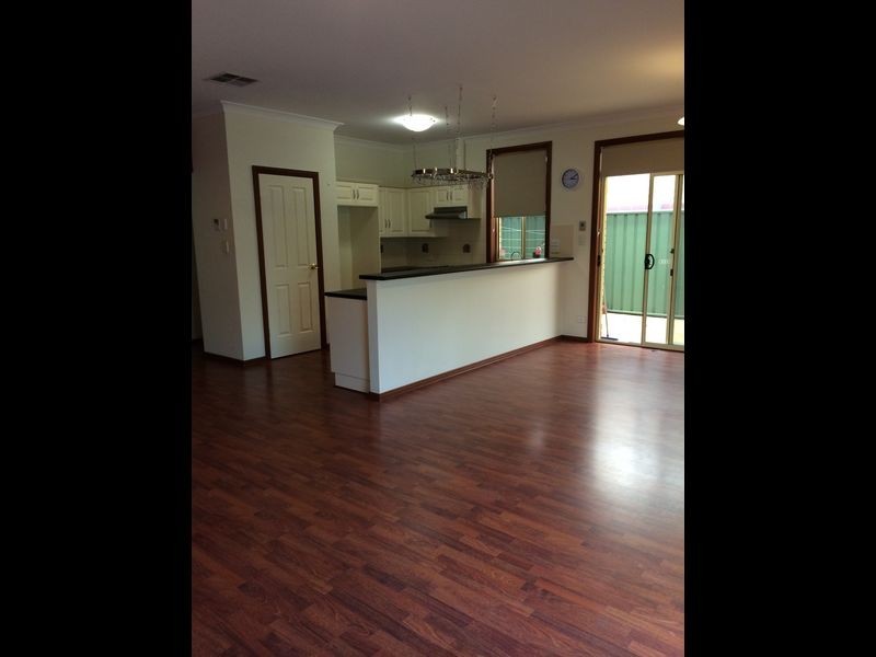5 Everglade Street, Mawson Lakes SA 5095