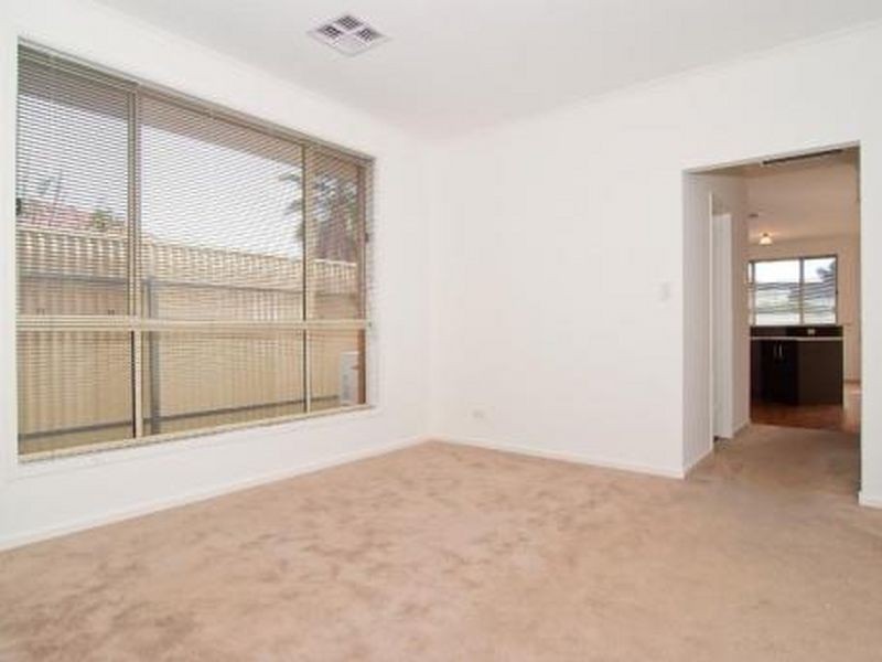 2 Lomond Road, Klemzig SA 5087