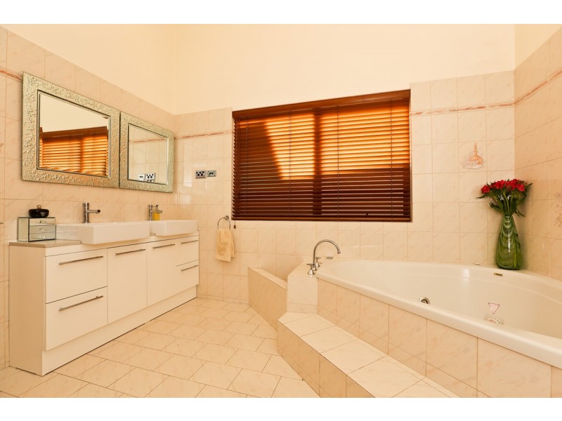 44 Hounslow Avenue, Torrensville SA 5031