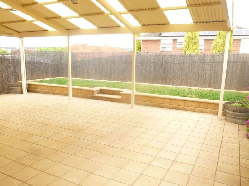 13 St Clair Pde, Greenwith SA 5125