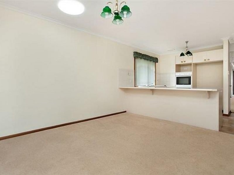 10 Chesterfield Walk, Hillbank SA 5112