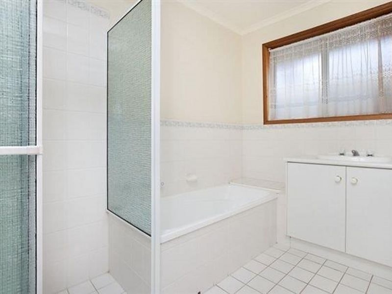 10 Chesterfield Walk, Hillbank SA 5112