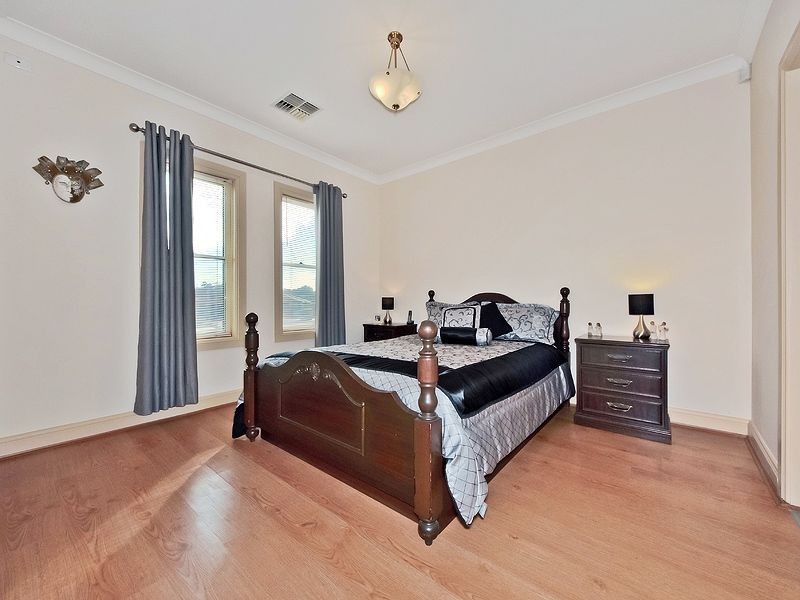 18 Angelo Street, Newton SA 5074