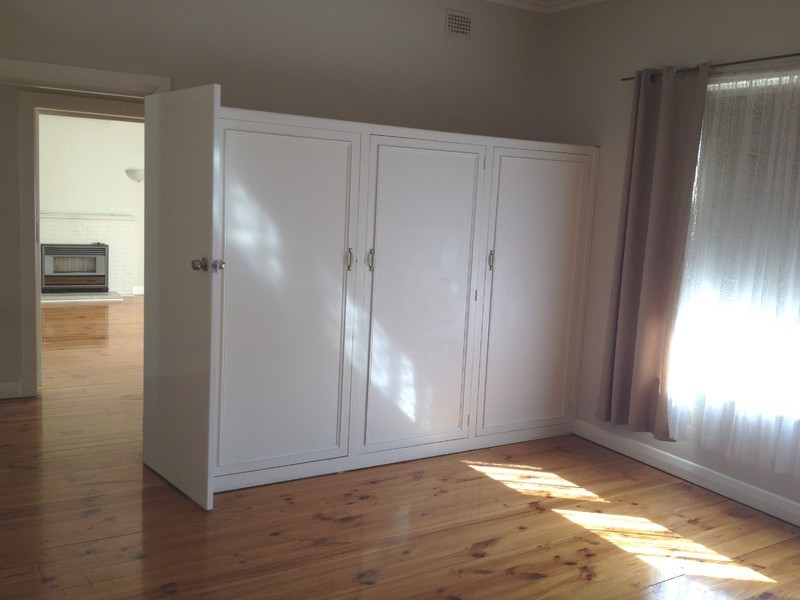 6 Ascot Avenue, Vale Park SA 5081