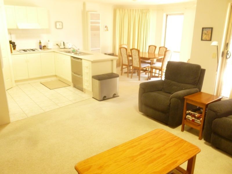 9 Dovecote Street, Oakden SA 5086