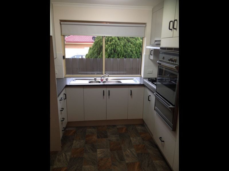 21 Stoneybrook Drive, Paradise SA 5075