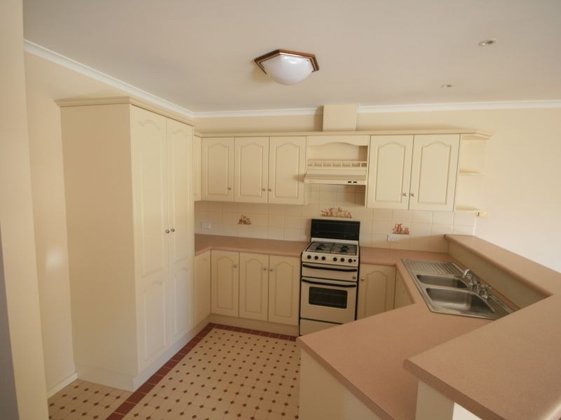 6 Locheal Avenue, Greenwith SA 5125